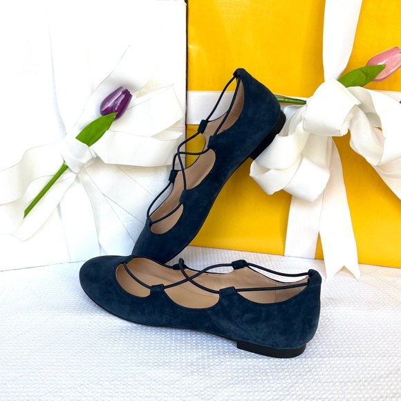 Vince Camuto shoes - Picture 4 of 7